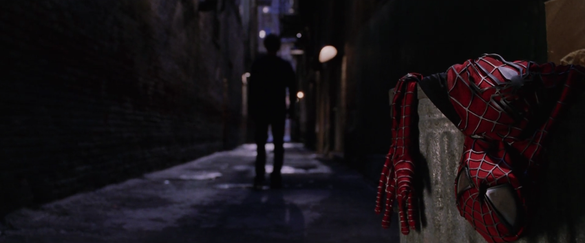 パーカー、スパイダーマンを廃業