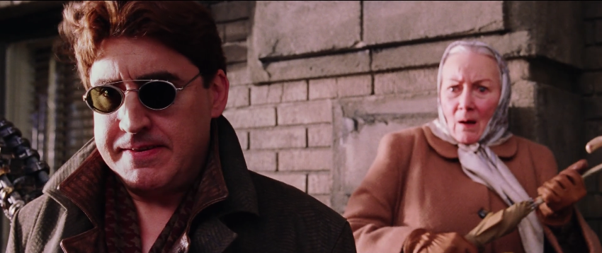 ドクターオクトパスはメイおばさんを利用したことも