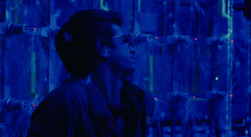 パーカー、オズコープ社で蜘蛛に噛まれ超人能力を得る