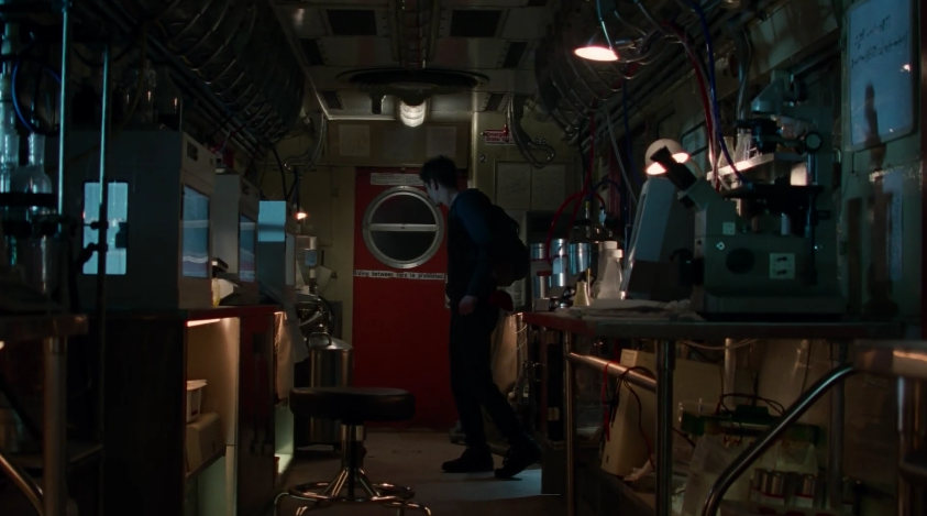 父の遺品をたどり、残したデータを発見