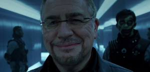 ウィリアム・ストライカー（ブライアン・コックス）